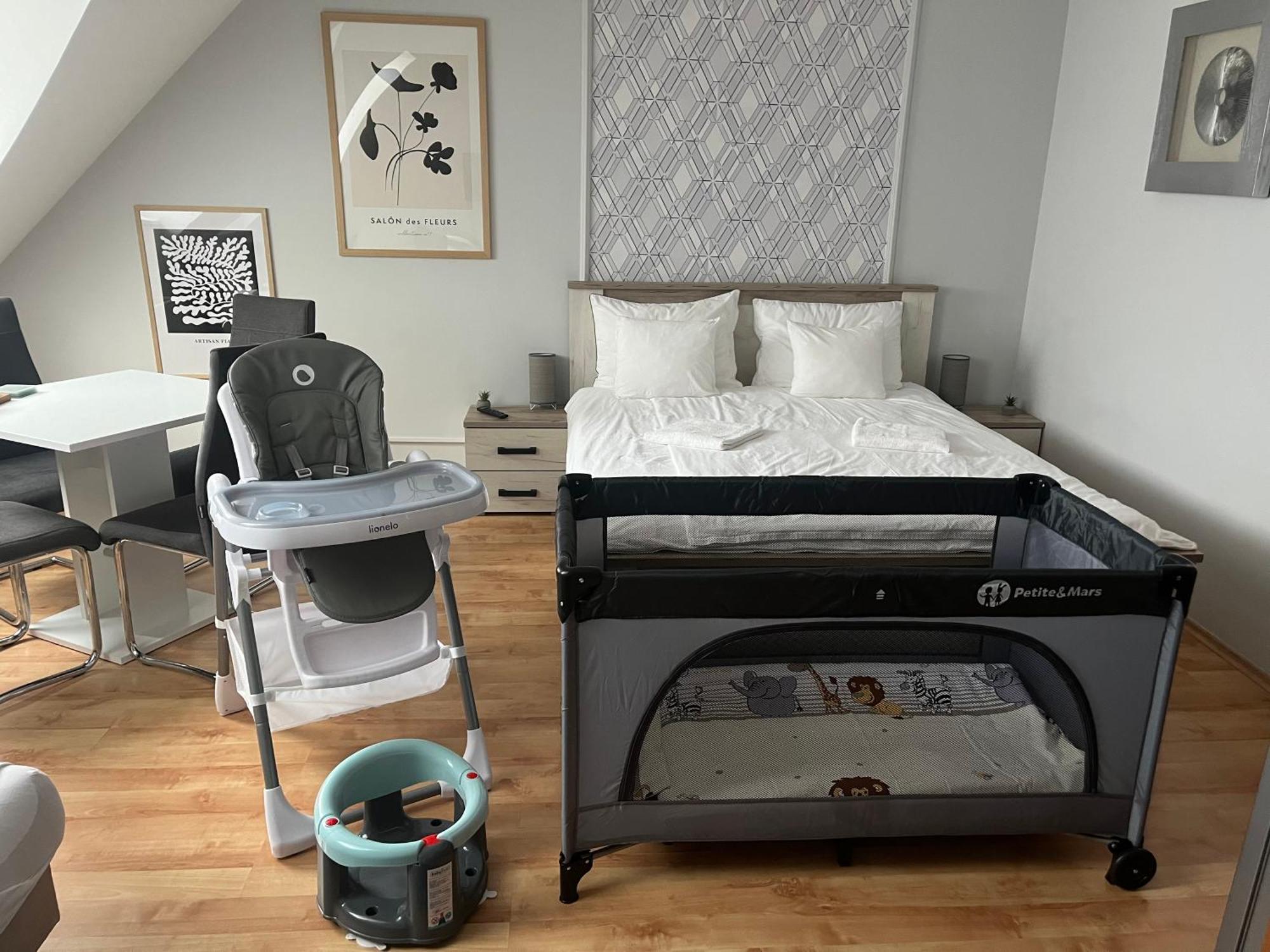 Grace Apartman Hajduszoboszlo Bagian luar foto