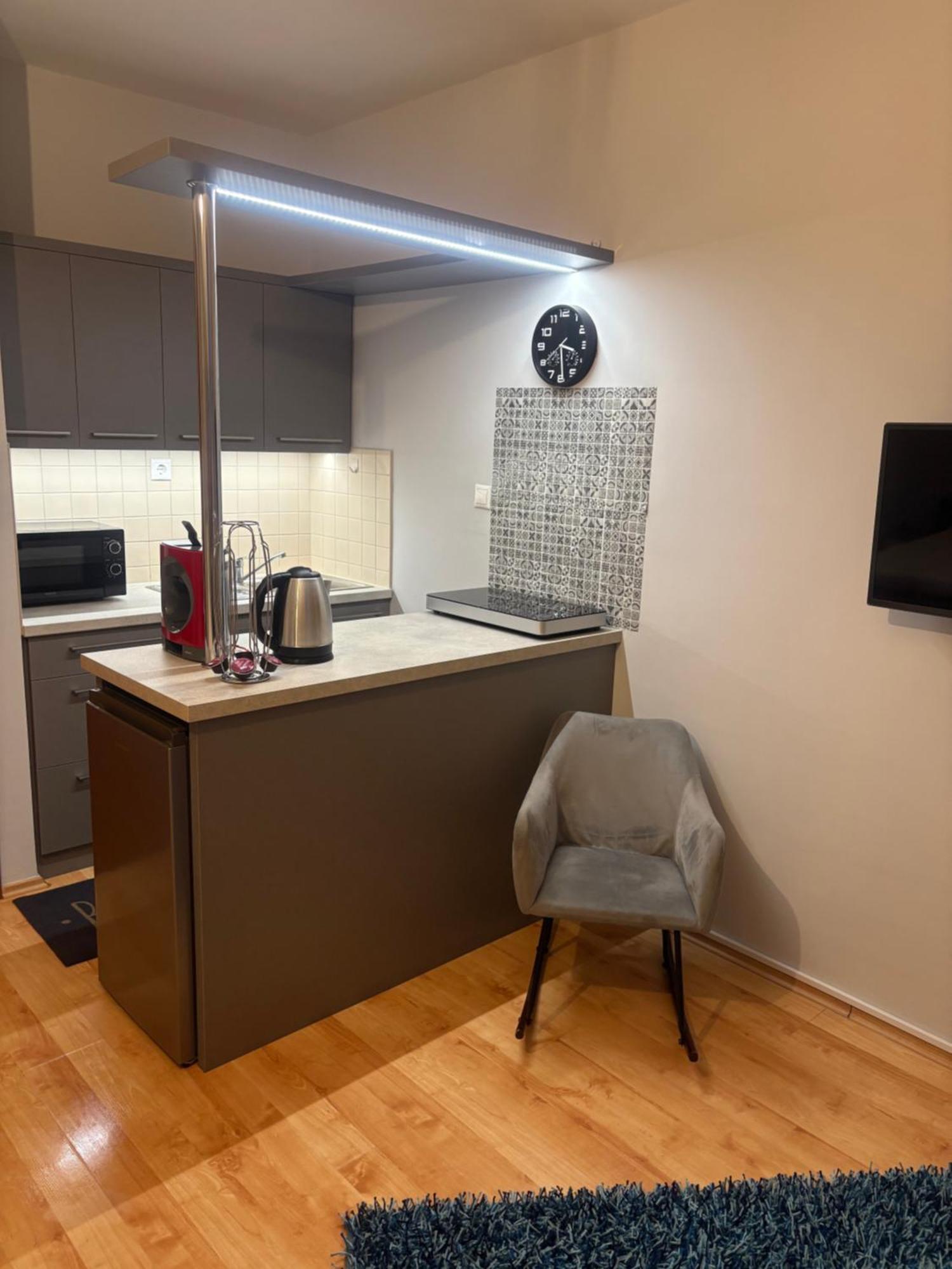 Grace Apartman Hajduszoboszlo Bagian luar foto